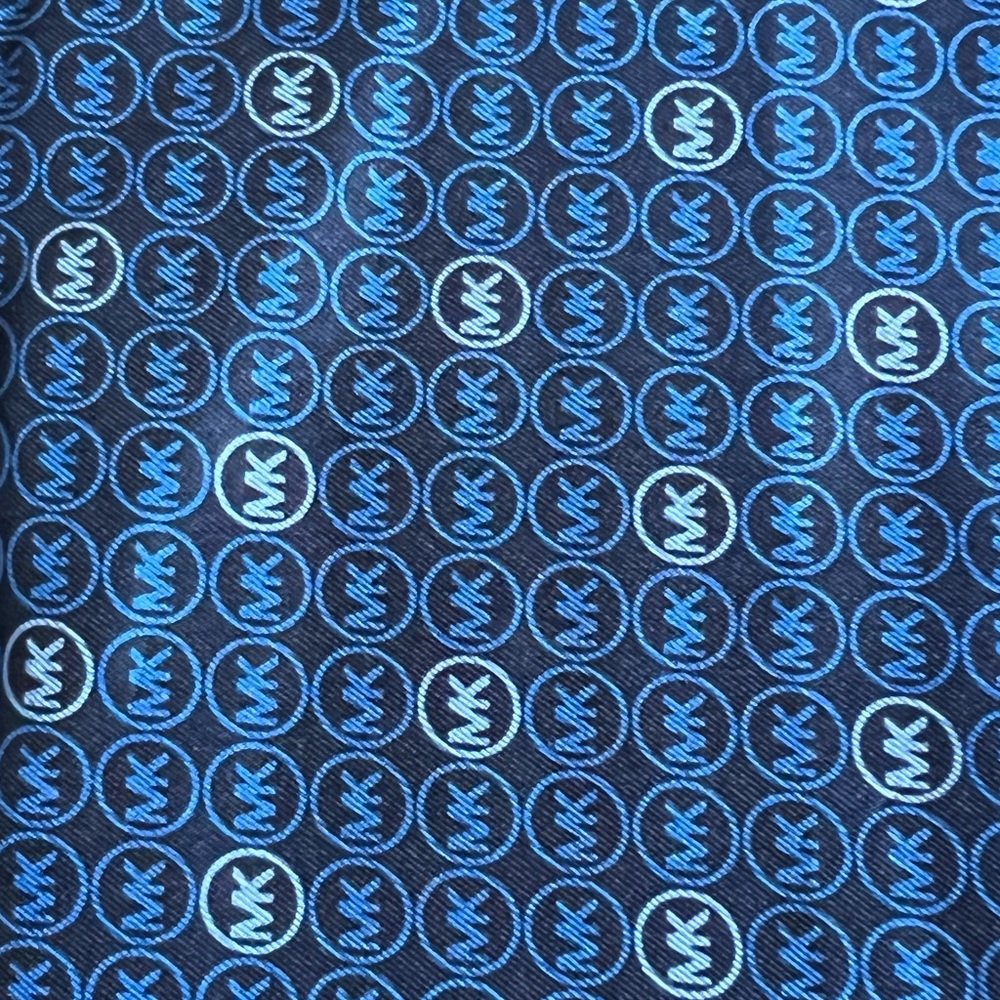 Michael Kors pocket square